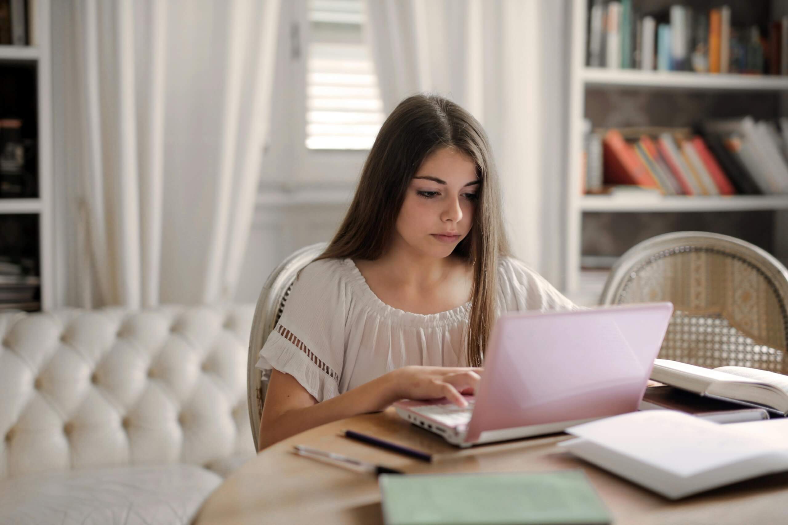 Gen Z using AI tools for car buying decisions